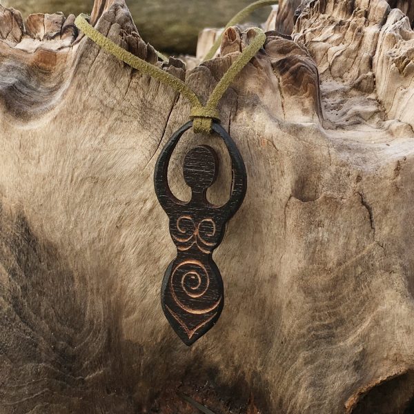 Pandant Amuleta din Lemn - Zeita - The Goddess - wenge