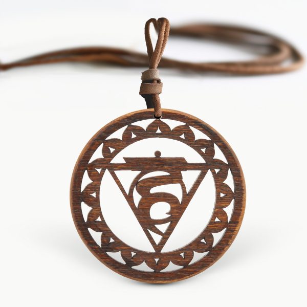 Pandant Amuleta din Lemn - Chakra Gatului Vishuddha