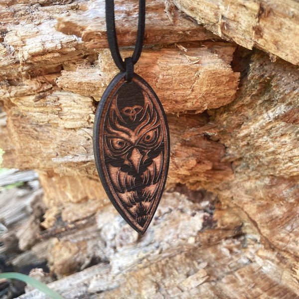 Amuleta Totem - Pandantiv din Lemn The Owl Spirit