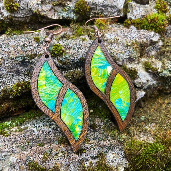 Cercei din Lemn Intarsie Leaf - Verde